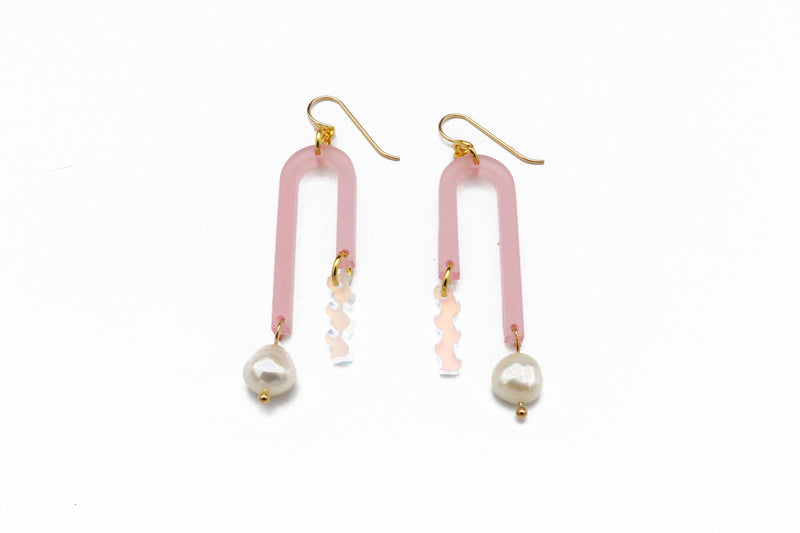 Arch Earrings - Frost Pink