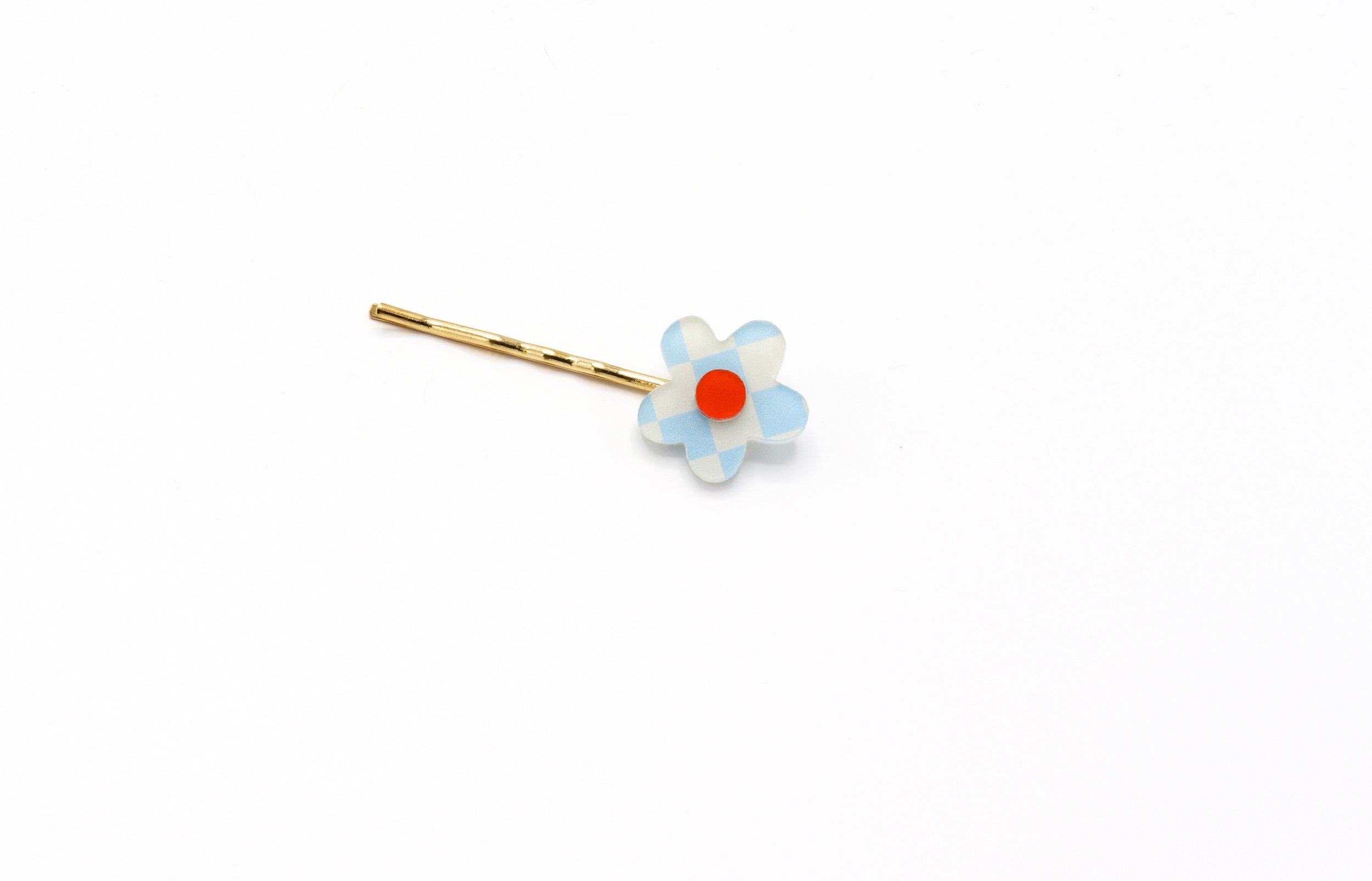 Daisy Bobby Pin