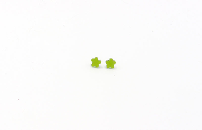 Small Daisy Studs