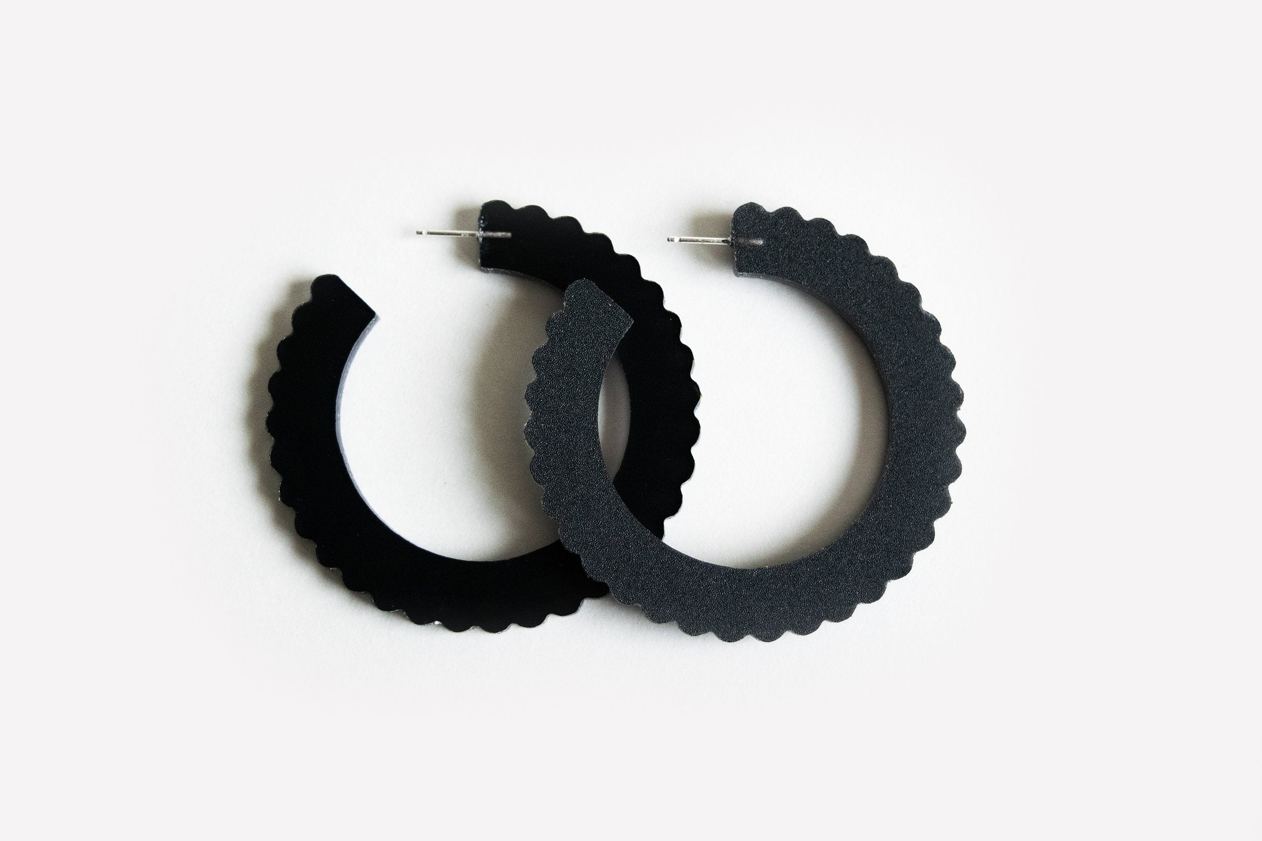 Ecoresin Scallop Earrings - Large Hoop