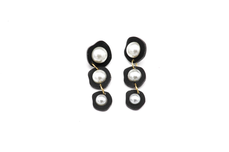 Ecoresin Pearl Short Drop Earrings