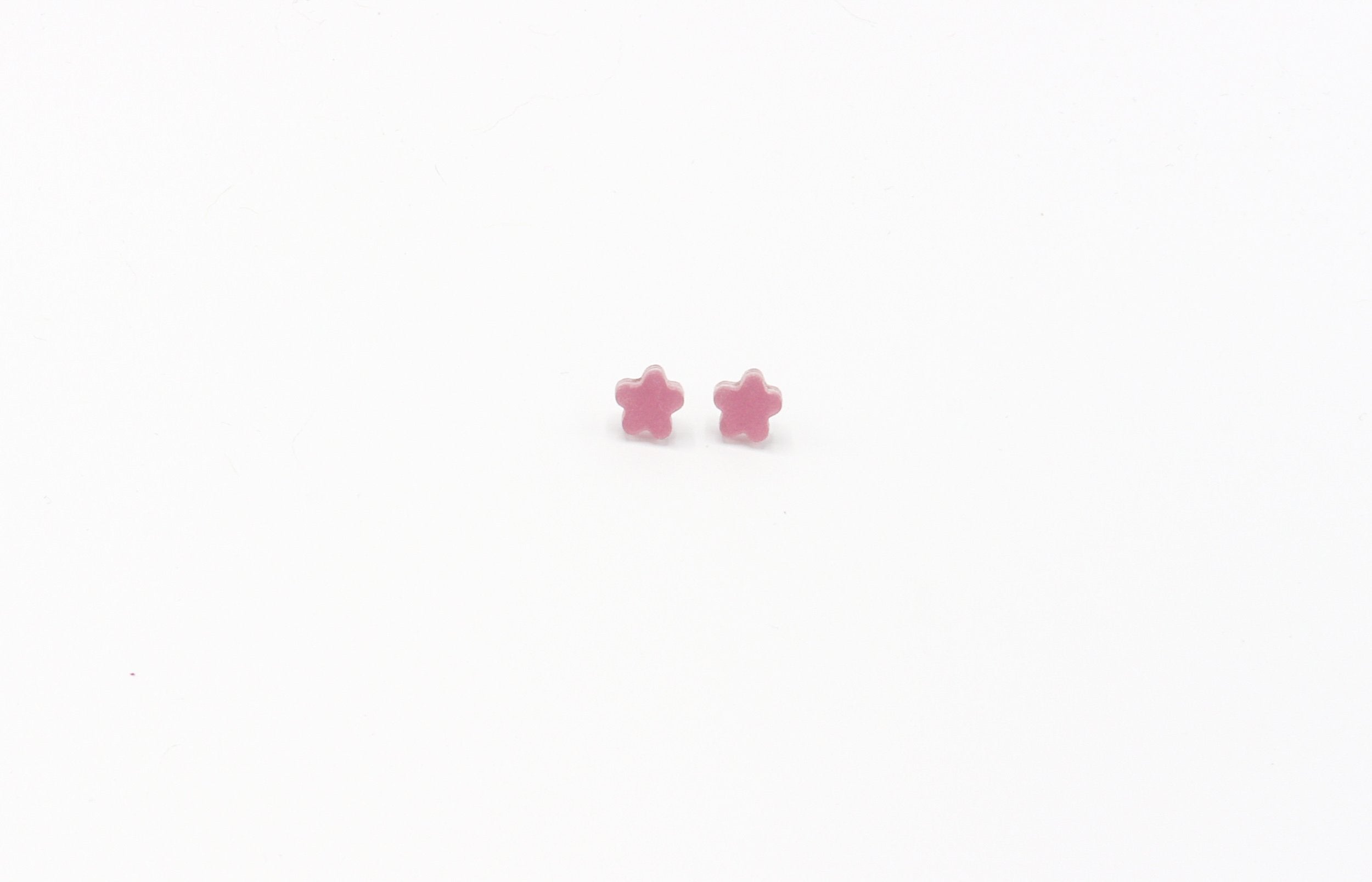 Small Daisy Studs