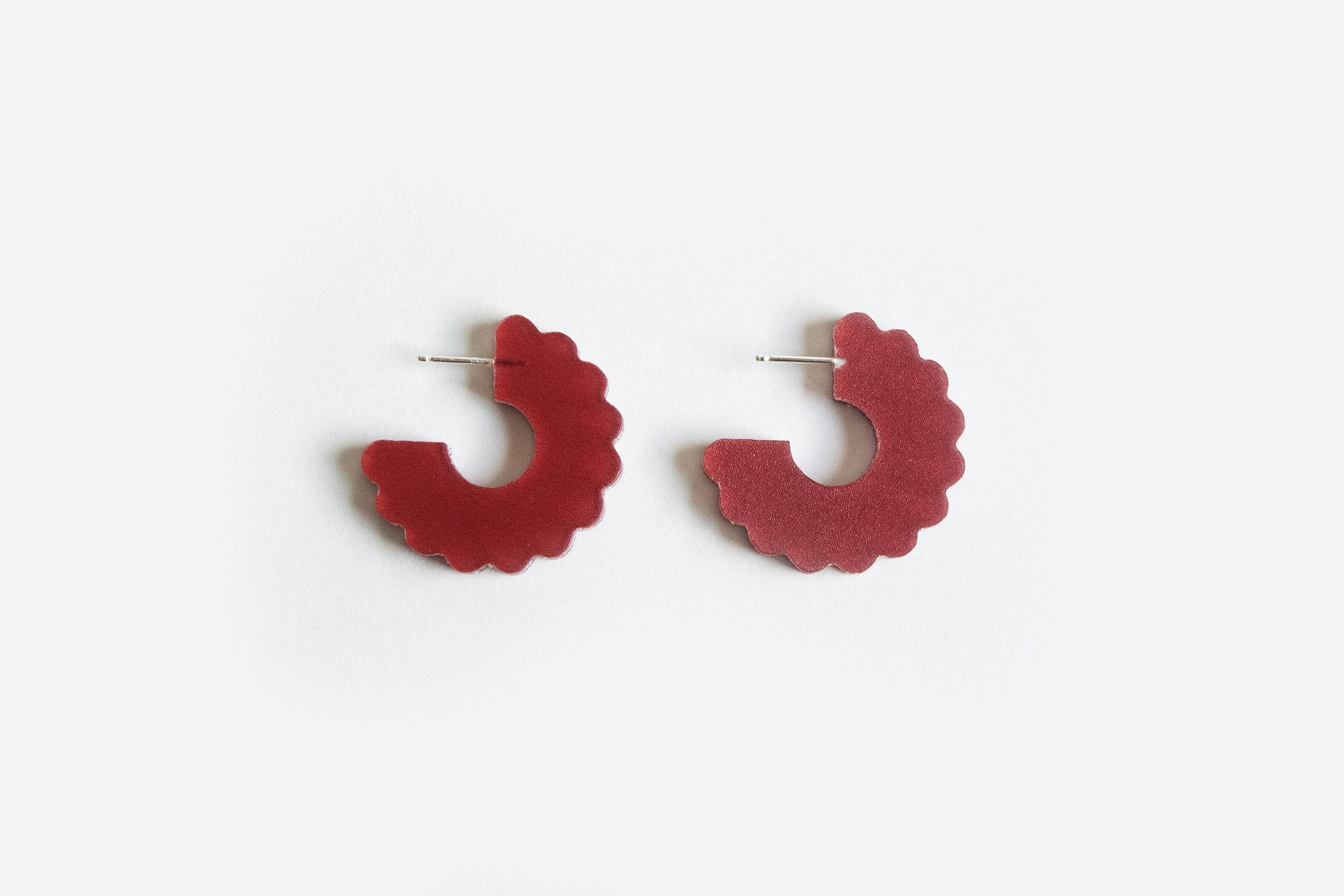 Ecoresin Scallop Earrings - Small Hoop