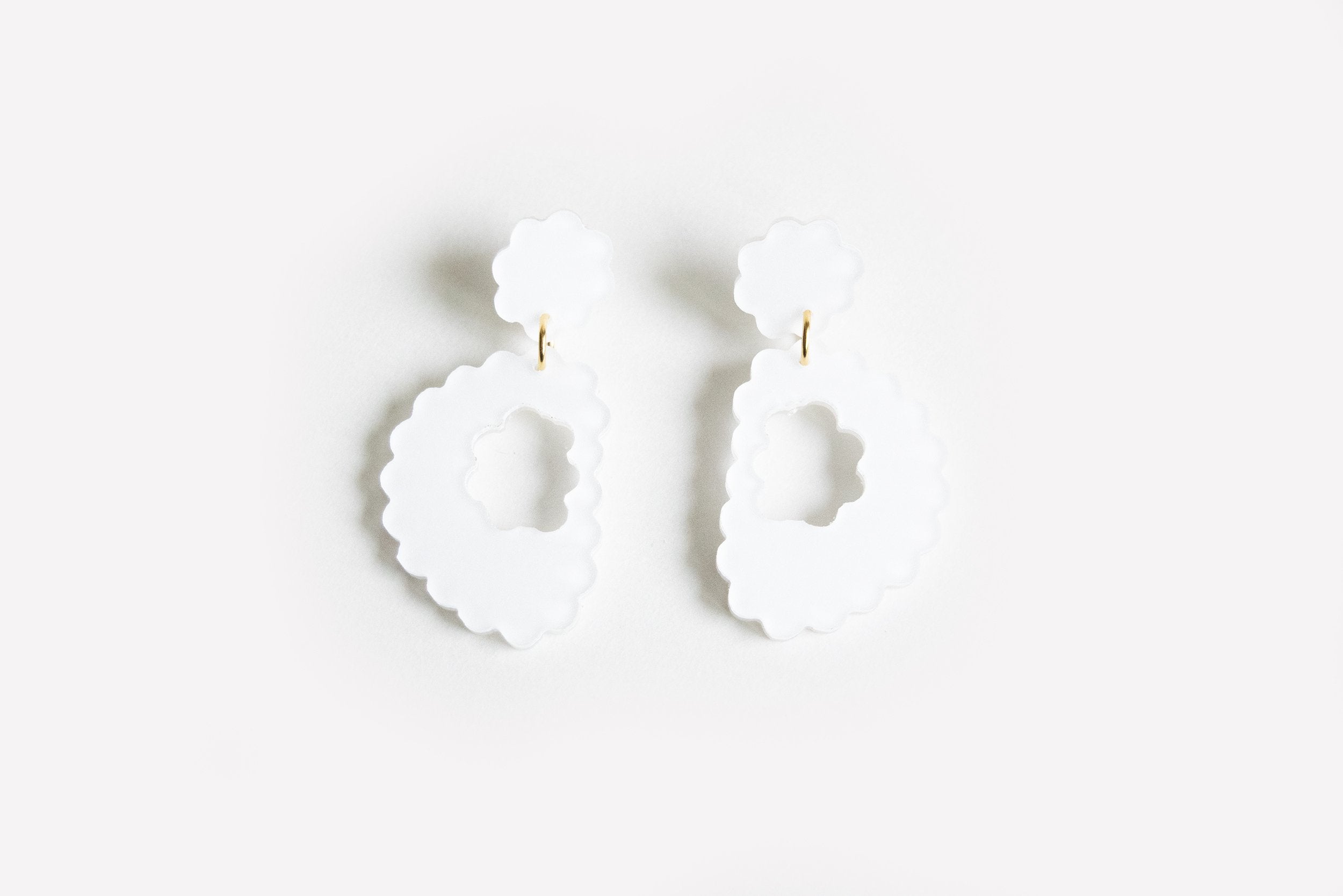 Ecoresin Scallop Earrings - Drop