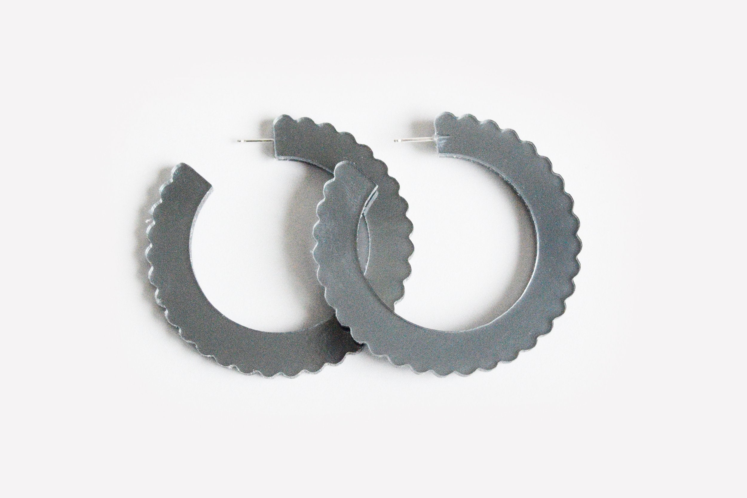 Ecoresin Scallop Earrings - Large Hoop