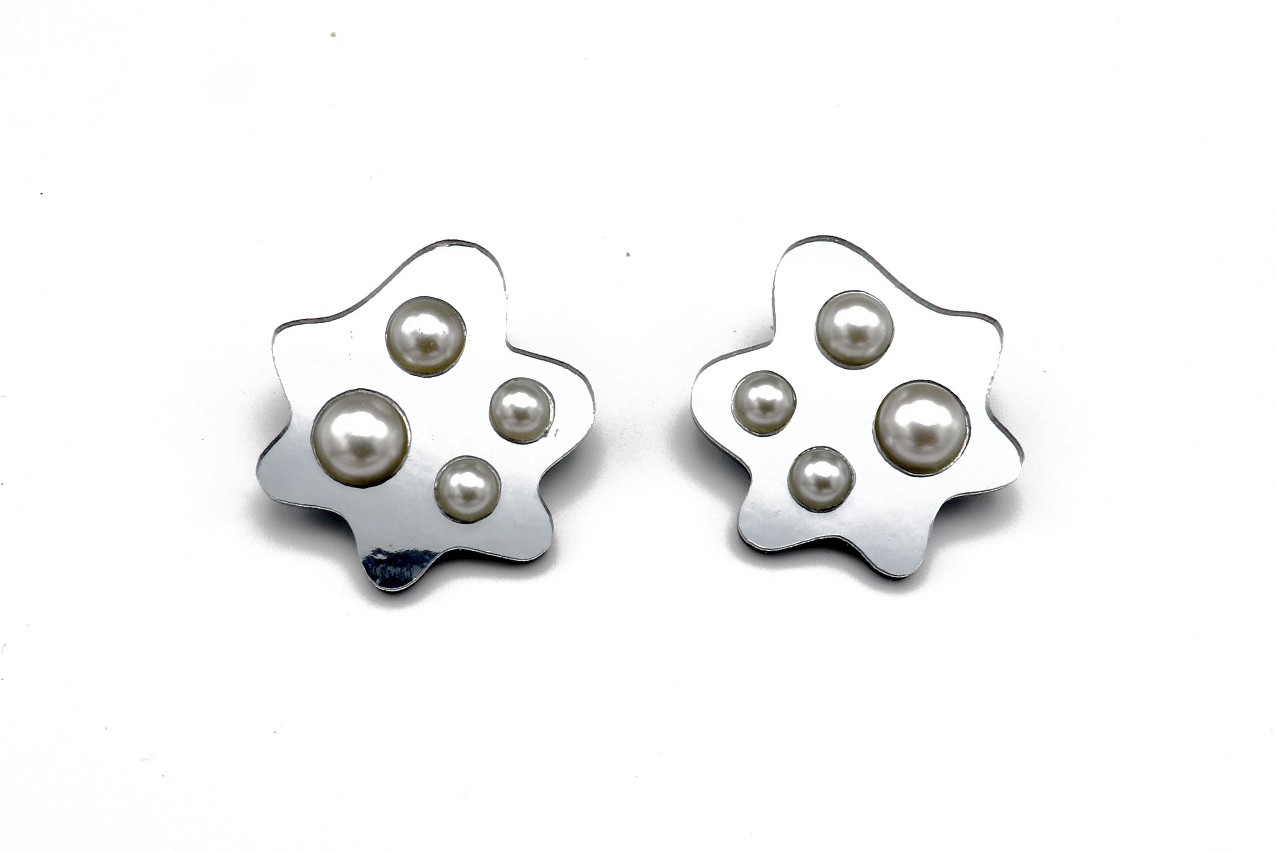 Ecoresin Pearl Large Blob Earrings