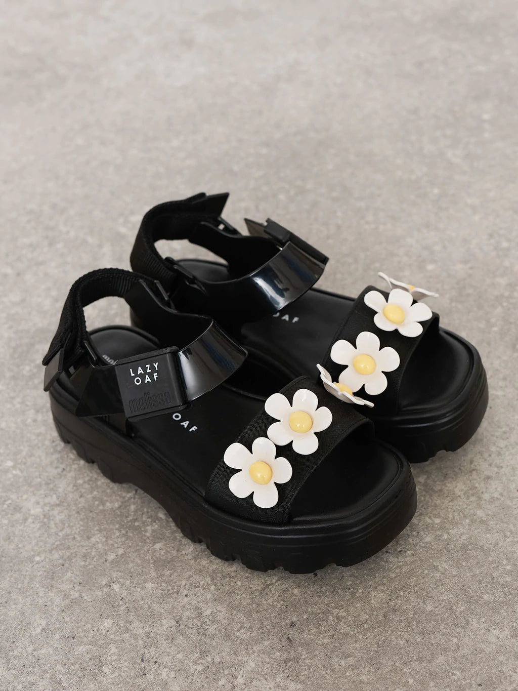 Melissa X Lazy Oaf Women's Kick Off Sandals - Black Daisy