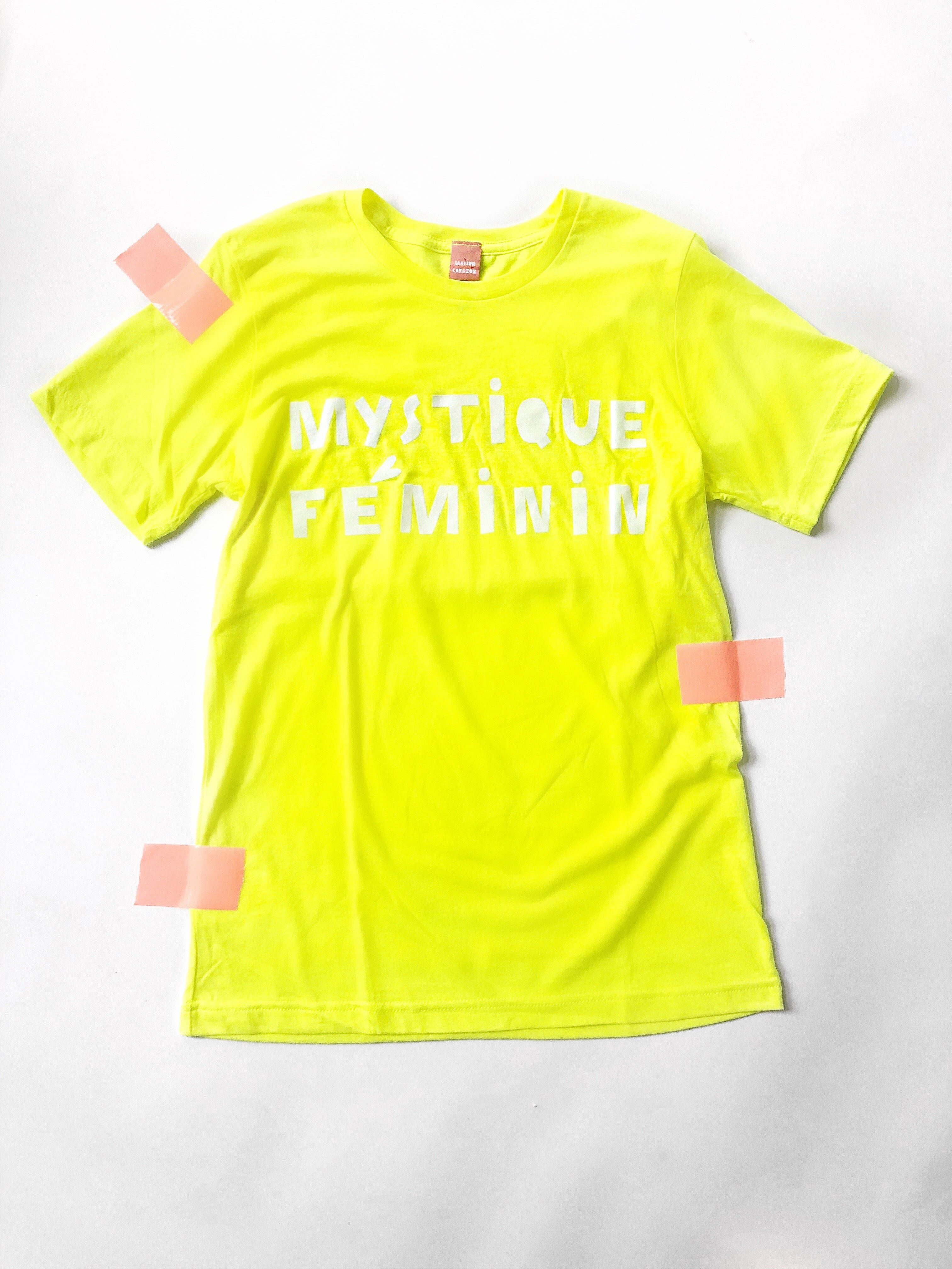 Maison Corazon- Mystique Fí©minin Tee- Neon Yellow